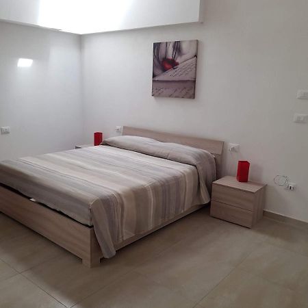 לינה וארוחת בוקר פקינו La Casa Di Toto מראה חיצוני תמונה