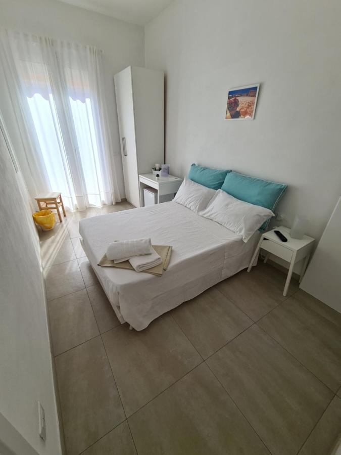 לינה וארוחת בוקר פקינו La Casa Di Toto מראה חיצוני תמונה